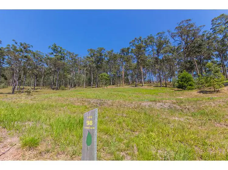 98 Woodland Avenue, Mount Nathan QLD 4211