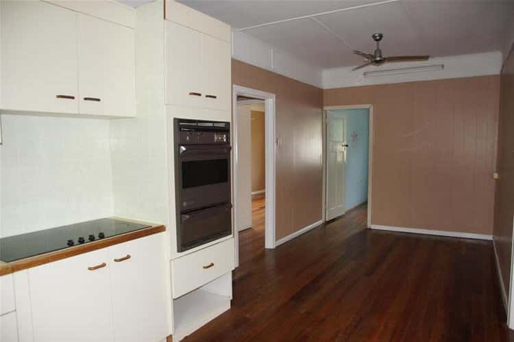 Fifth view of Homely house listing, 6 Keating Court, Armstrong Beach QLD 4737