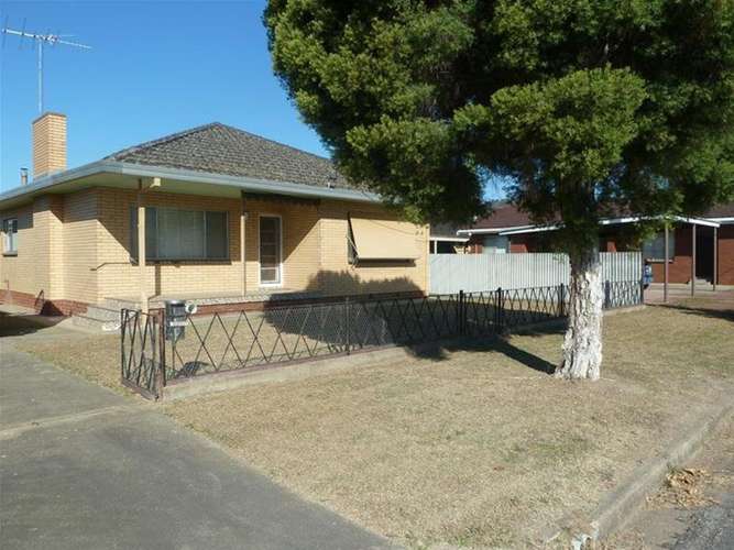 Main view of Homely house listing, 18 Schubert Crescent, Wodonga VIC 3690
