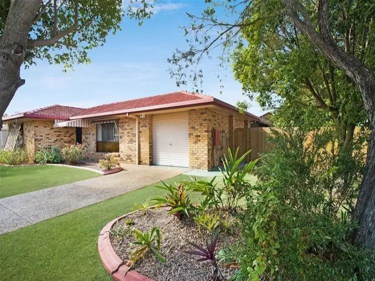 1 Phoenix Avenue, Bongaree QLD 4507