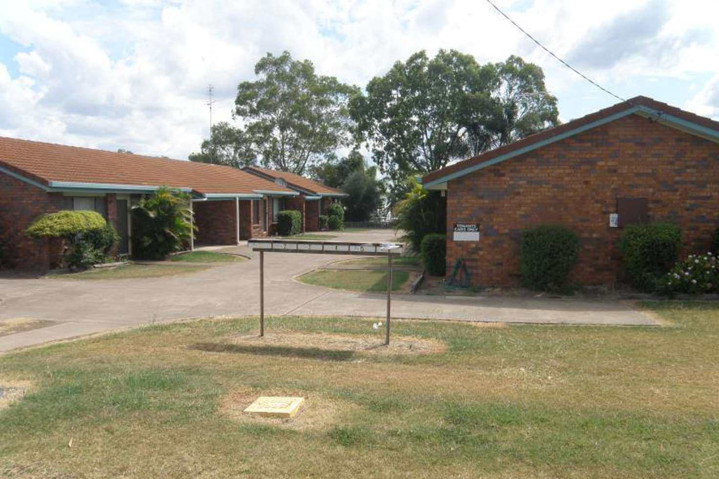 Main view of Homely house listing, 2/65 Bell Street, Biloela QLD 4715
