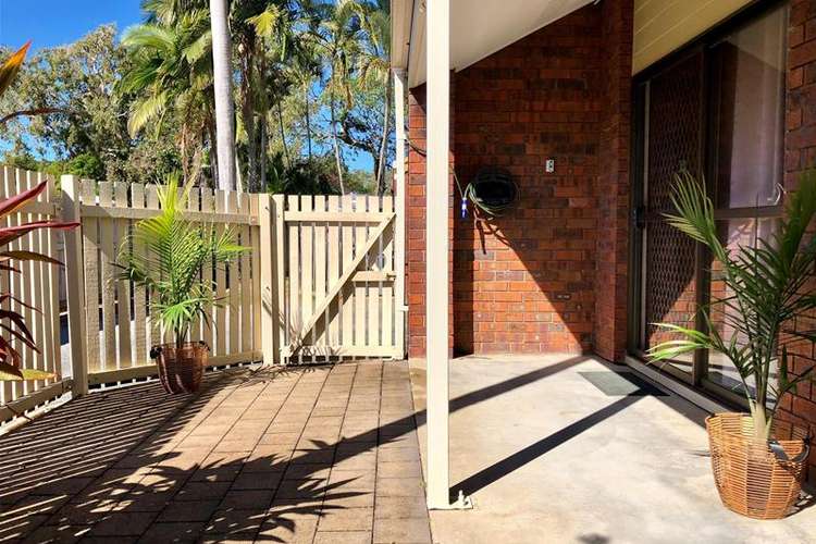 Main view of Homely townhouse listing, 2/4 Baur Street, North Mackay QLD 4740