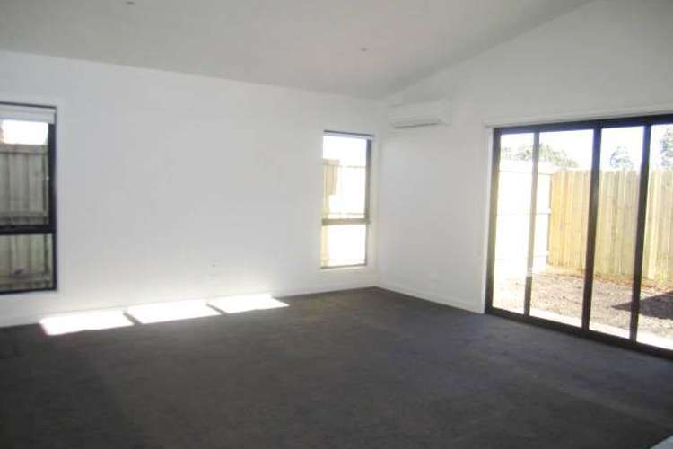 Fifth view of Homely townhouse listing, 20 Llano Circuit, Berwick VIC 3806