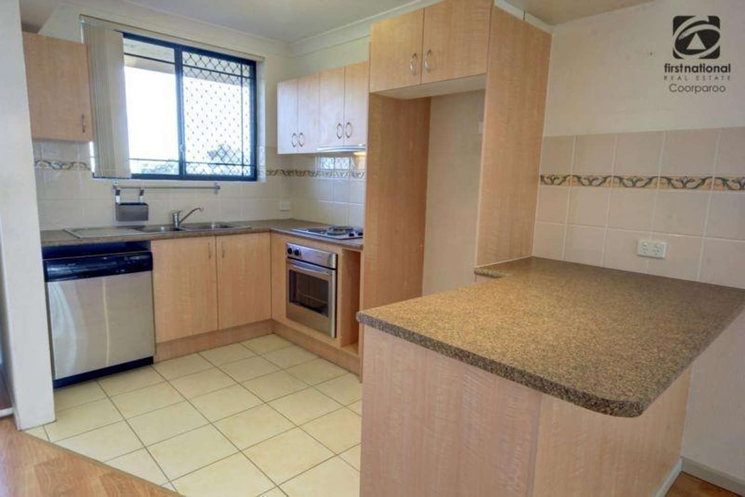 Main view of Homely unit listing, 6/5 View Street, Coorparoo QLD 4151