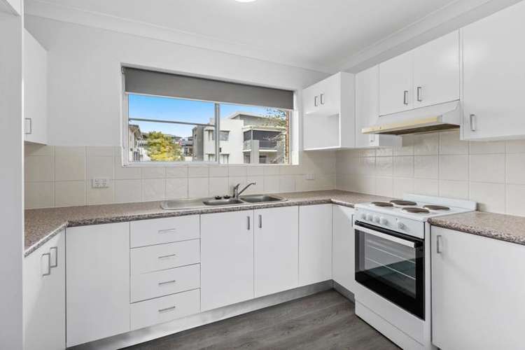 Main view of Homely apartment listing, 2/11 Haig Street, Coorparoo QLD 4151