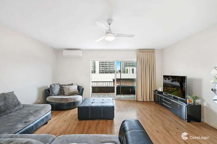 Main view of Homely unit listing, 5/15 Amelia Street, Coorparoo QLD 4151
