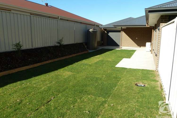 Fifth view of Homely house listing, 9 Wattlebird Drive, Bandiana VIC 3691