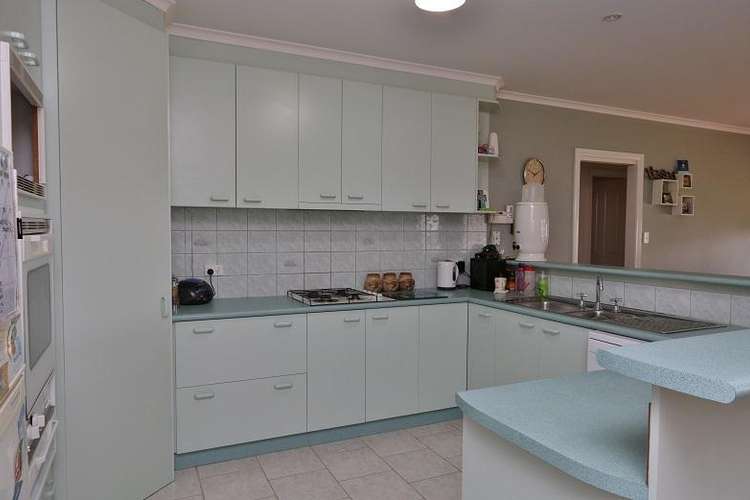 Second view of Homely house listing, 5 Byrnola Court, Kyabram VIC 3620