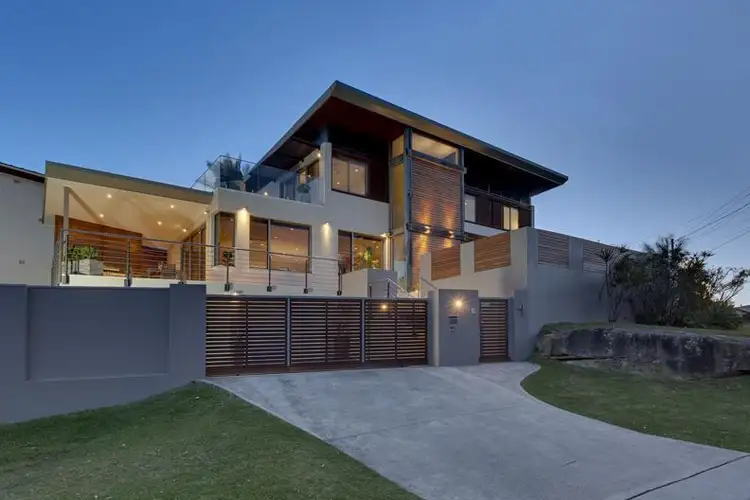 4 Ian Avenue, North Curl Curl NSW 2099