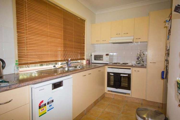 Third view of Homely townhouse listing, 2/735 Cavendish Road, Holland Park QLD 4121