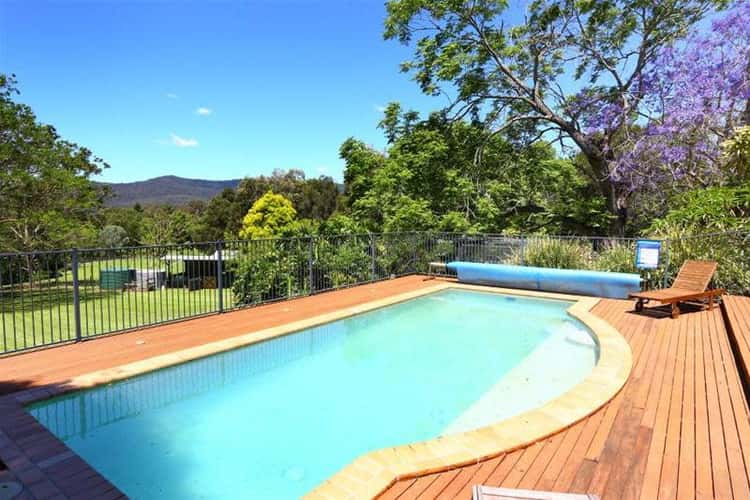 2 Coral Court, Canungra QLD 4275