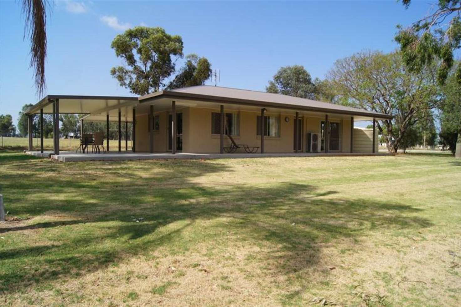 Main view of Homely acreageSemiRural listing, 11 Mizpah Drive, Chinchilla QLD 4413