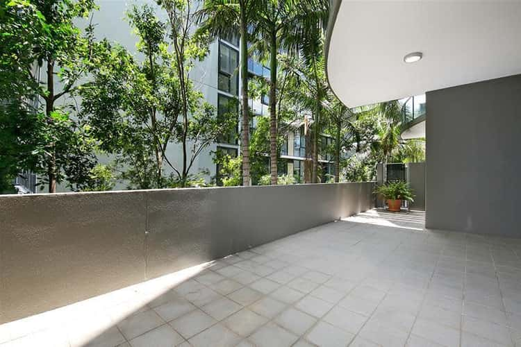 Second view of Homely apartment listing, 2/62 Cordelia Street, South Brisbane QLD 4101