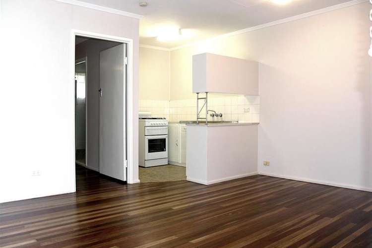 Main view of Homely unit listing, 2/43 York Street, Coorparoo QLD 4151