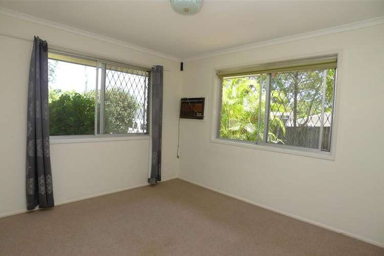 Fourth view of Homely house listing, 17 Wyclif Avenue, Springwood QLD 4127
