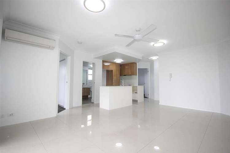 Main view of Homely apartment listing, 4/143 Cavendish Road, Coorparoo QLD 4151