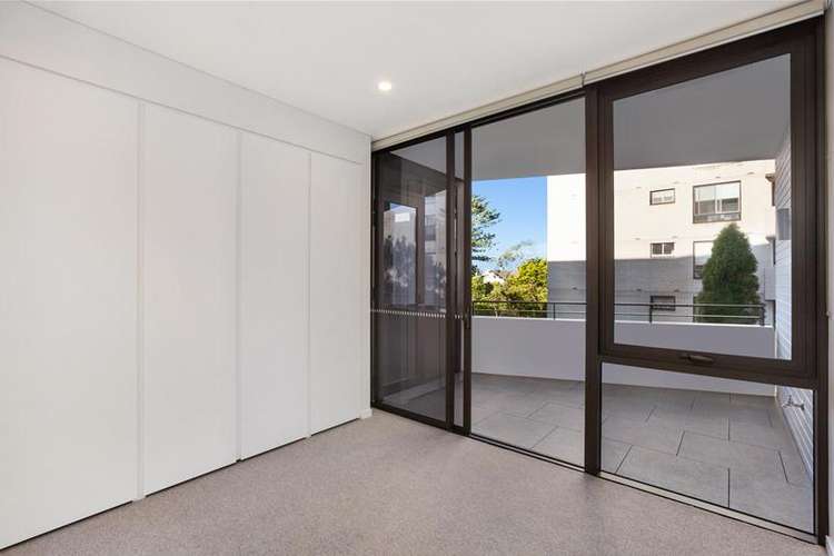 Third view of Homely apartment listing, 6403/32 Wellington Street, Bondi NSW 2026