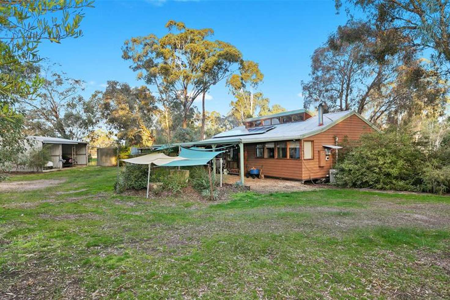 Main view of Homely acreageSemiRural listing, 1015 Pyrenees Highway, Amphitheatre VIC 3468