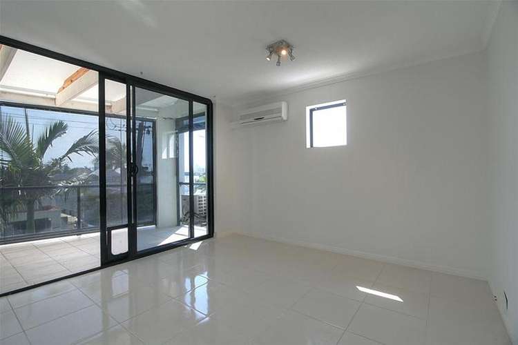 Third view of Homely apartment listing, 134 Stanhill Drive, Chevron Island QLD 4217