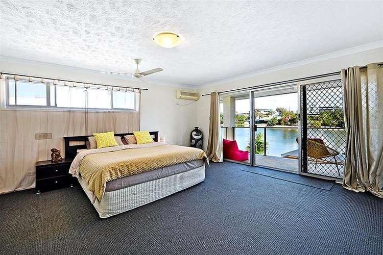 Fourth view of Homely semiDetached listing, 2/191 Stanhill Drive, Chevron Island QLD 4217