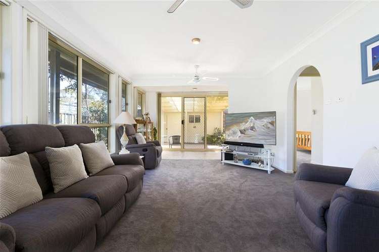 Third view of Homely villa listing, 1/131 Scott Street, Shoalhaven Heads NSW 2535