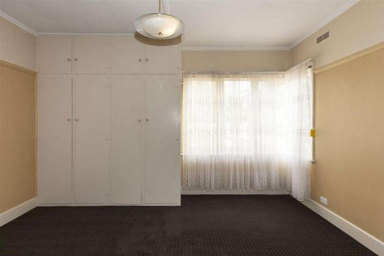 Fourth view of Homely apartment listing, 1/10 BAIRD Street, Ararat VIC 3377
