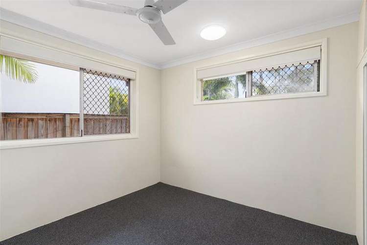 Fifth view of Homely semiDetached listing, 2/23 Twenty Fifth Avenue, Palm Beach QLD 4221