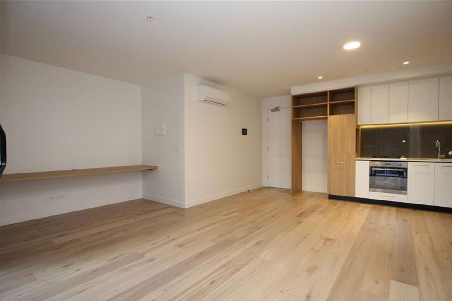 Main view of Homely apartment listing, 509/79 Market Street, South Melbourne VIC 3205