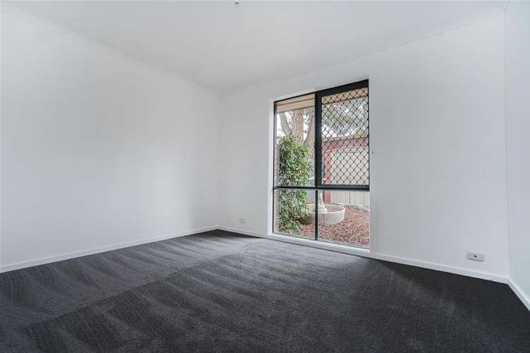 Fifth view of Homely house listing, 9 Haite Place, Roxburgh Park VIC 3064