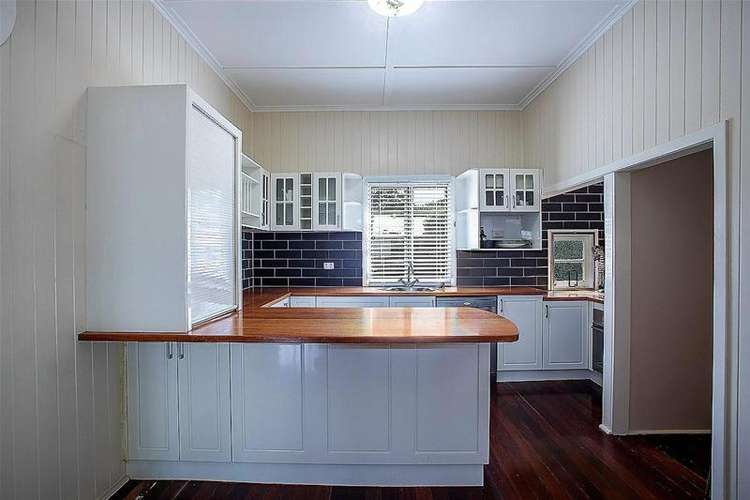 Fourth view of Homely house listing, 4 Pharlap Parade, Ooralea QLD 4740