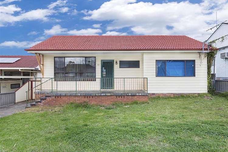 11 Craig Street, Smithfield NSW 2164