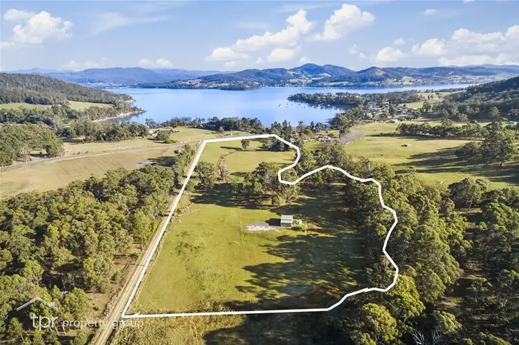 13 Cliffords Road, Deep Bay TAS 7112