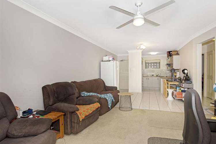 Fourth view of Homely apartment listing, 2/33 Hants Street, Hamilton QLD 4007