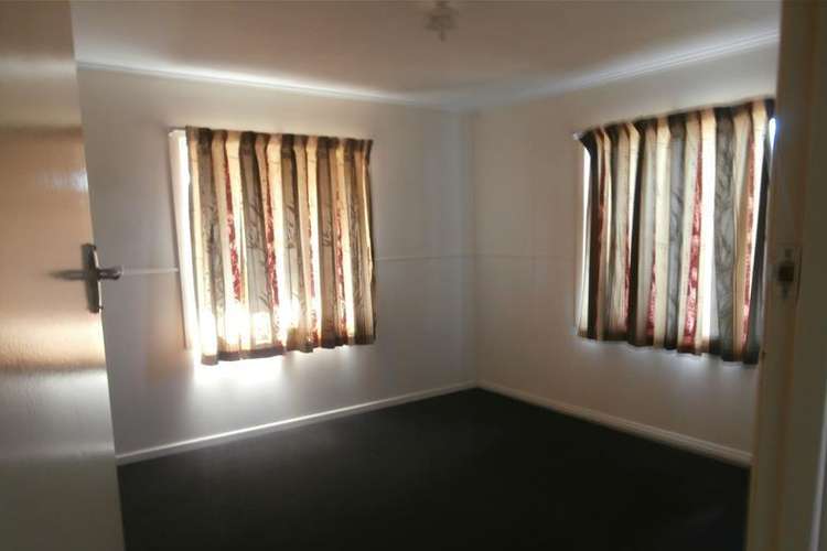 Seventh view of Homely blockOfUnits listing, 1 & 2/11 Covington Street, Chinchilla QLD 4413