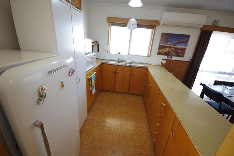 Third view of Homely apartment listing, 2/7 Ford Avenue, Port Vincent SA 5581