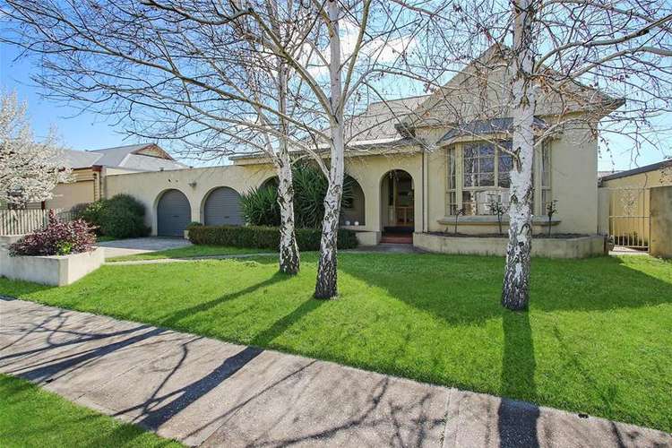 Main view of Homely house listing, 10 Athol Street, Wodonga VIC 3690