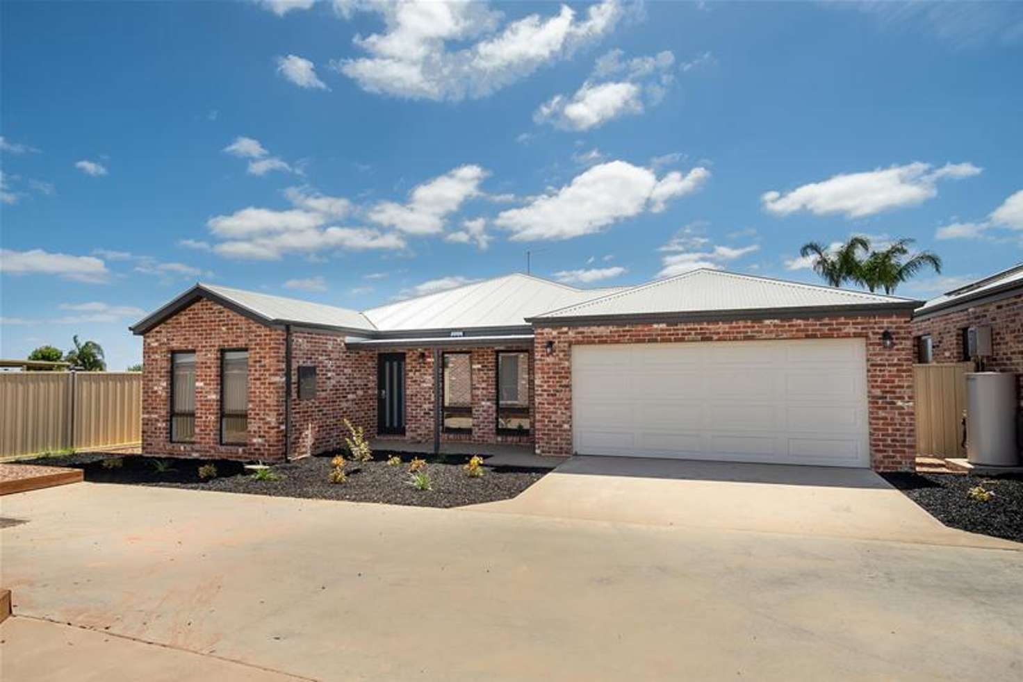 Main view of Homely townhouse listing, 4/7 Delta Court, Mildura VIC 3500