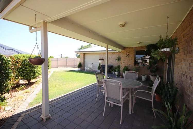 Second view of Homely house listing, 4 Paddlesteamer Way, Mannum SA 5238