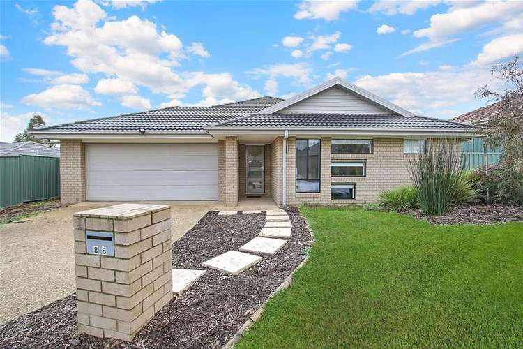 Main view of Homely house listing, 88 Featherstone Avenue, Glenroy NSW 2640