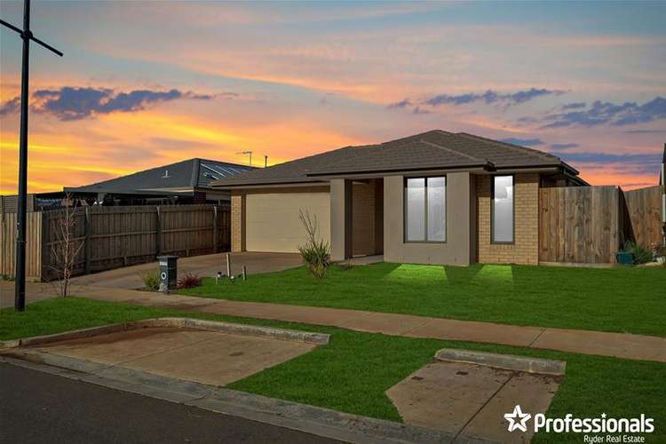 Second view of Homely house listing, 17 Gillespie Drive, Weir Views VIC 3338