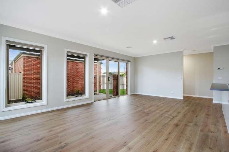 Second view of Homely unit listing, 2/16 Wilson Street, Wodonga VIC 3690