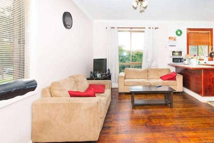 Second view of Homely house listing, 1 Biltris Court, Jacana VIC 3047