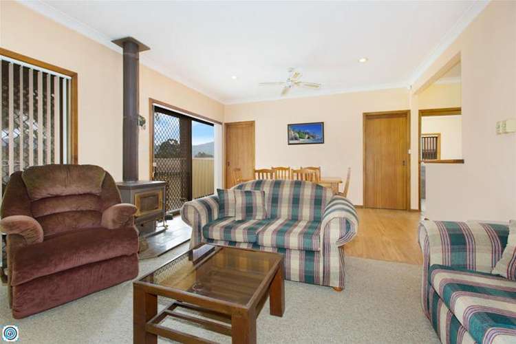 Fourth view of Homely house listing, 43 Elouera Cr, Kanahooka NSW 2530