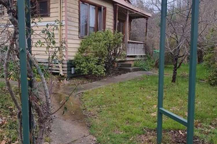 Main view of Homely house listing, 37 Isaacs Avenue, Yackandandah VIC 3749