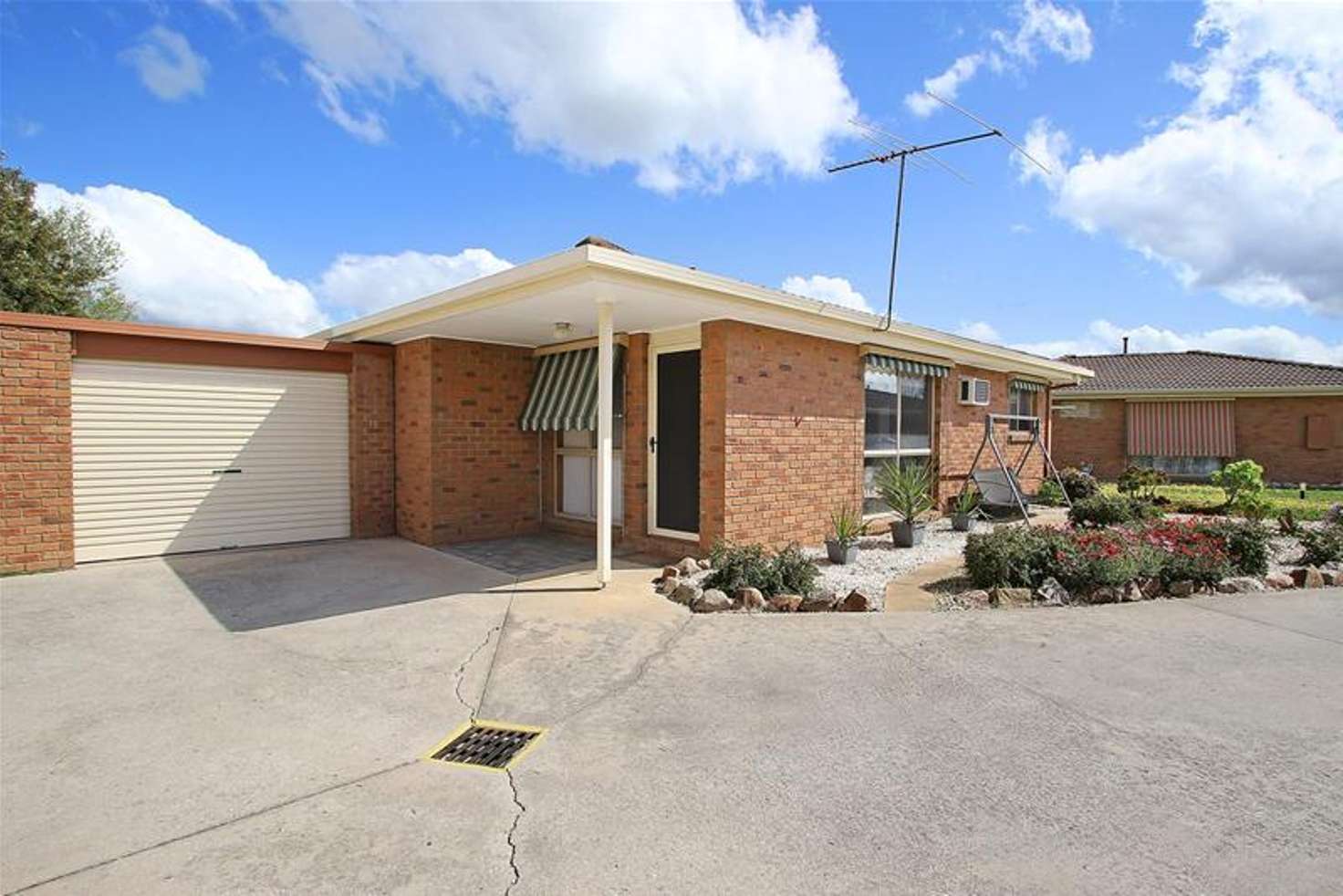 Main view of Homely unit listing, 4/7 Conway Court, Wodonga VIC 3690