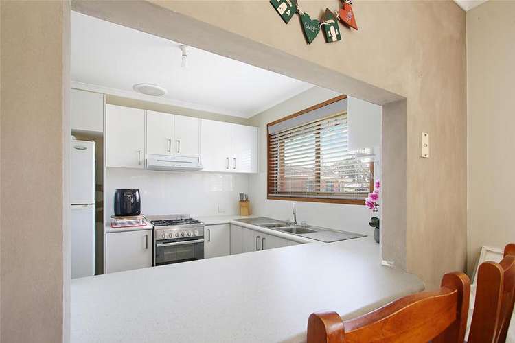 Third view of Homely unit listing, 4/7 Conway Court, Wodonga VIC 3690