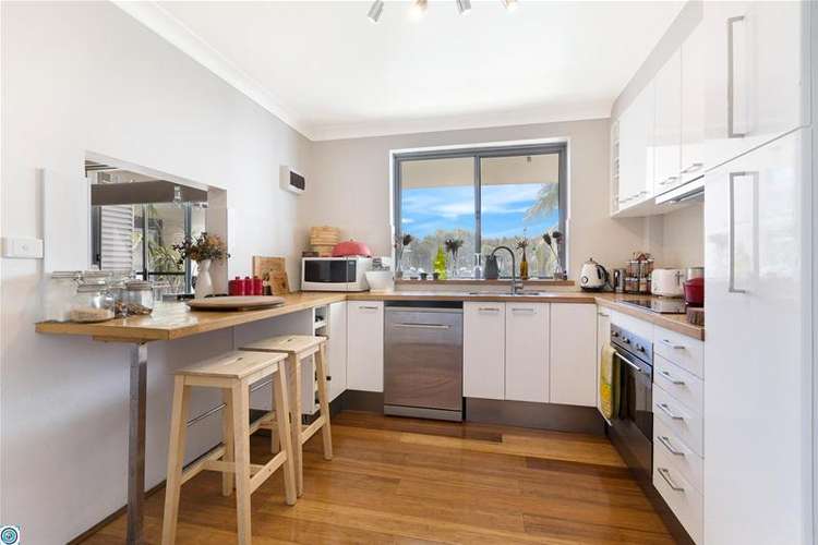 Third view of Homely apartment listing, 5/18 Pleasant Avenue, North Wollongong NSW 2500