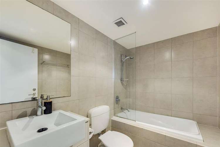 Fifth view of Homely apartment listing, 6301/12 Executive Drive, Burleigh Waters QLD 4220