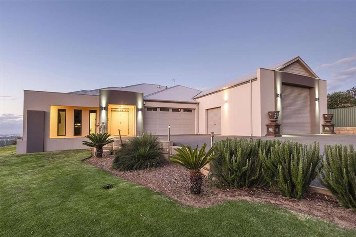 Main view of Homely house listing, 8 Summit View, Mount Richon WA 6112