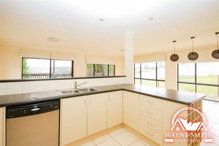 Fifth view of Homely house listing, 26 Toscana Way, Hidden Valley VIC 3756
